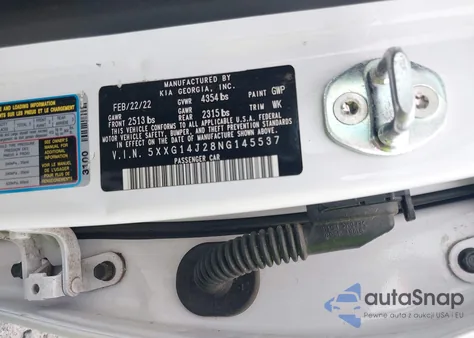 2022 Kia K5 Lxs z USA, uszkodzony, nr VIN 5XXG14J28NG145537